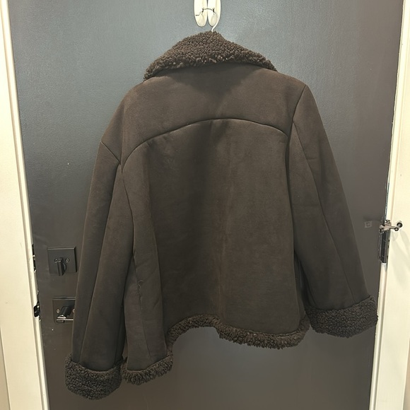 Reformation Shearling Jacket - Picture 4 of 4